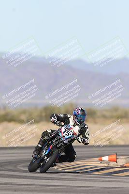 media/Dec-04-2025-Racers Edge (Thu) [[5ebc9f124d]]/3-B Group/2-Session 1 (Turn 4 Entry)/